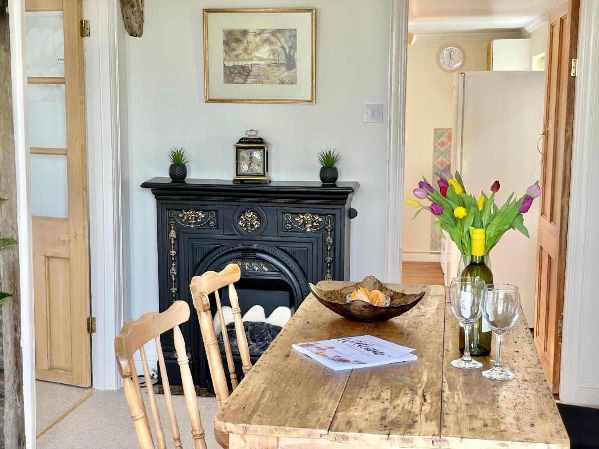 The Cottage York Esterno foto